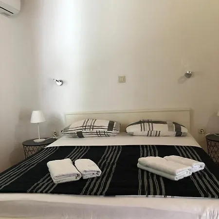 Apartman Barbara Biograd Na Moru Exterior foto